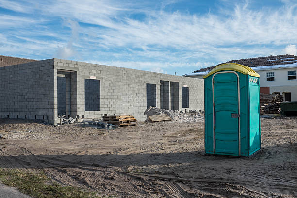 Best Portable restroom trailer rental  in Loogootee, IN